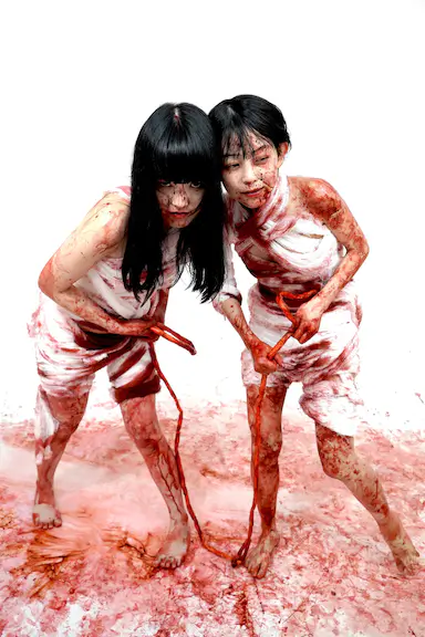 两女一肠